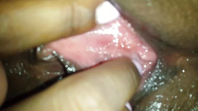 Video tante crot didalam porno paling populer 27. Bagian B