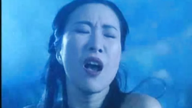 Erica Cole bokep nyepong crot dari restoran Gords.